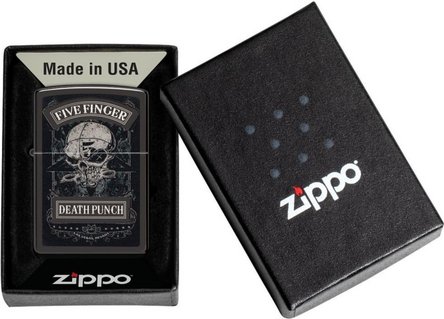ZIPPO Ebony gelasert Five Finger Death Punch Skull 60007797