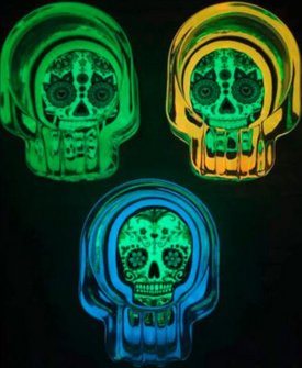 Glass ashtray Skull assorted Glow in the dark 1 rest 7x10cm